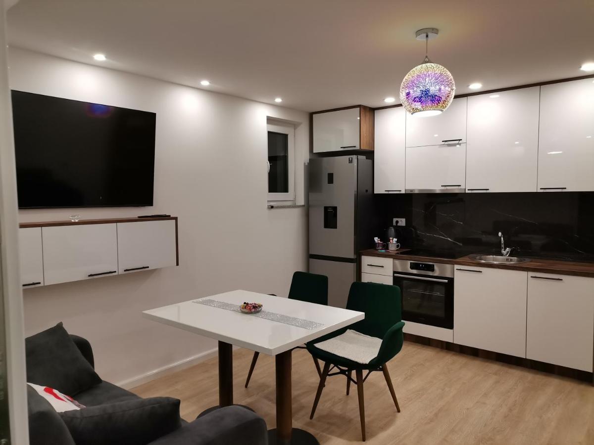 City Break Apartment Μπάνια Λούκα Δωμάτιο φωτογραφία